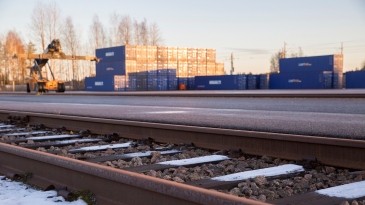 Konttijuna Kouvolasta Kiinaan kerran viikossa