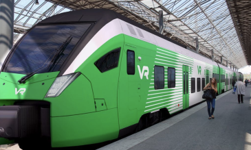 VR uudistaa ja raikastaa juniensa ulkoista ilmettä