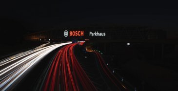 Bosch avasi Dresdenin mikrosirutehtaansa