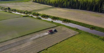 Puolet Ruotsin kotimaisesta ruoasta tuotetaan Skånessa, joten seudulla on erittäin hyvin saatavilla karjanlannan kaltaisia maatalouden sivutuotteita, joista voidaan tuottaa biokaasua osana kiertotaloutta. 