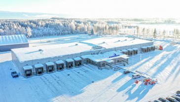 Kaukokiidon uudessa Mikkelin terminaalissa on 5 000 neliötä ja 31 lastauslaituria.