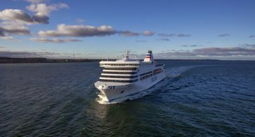 Tallink siirtää Riika-Tukholma-reitin avaamista kahdella kuukaudella eteenpäin