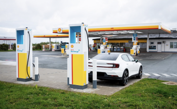 Shell ja ABB rakentavat globaalin latausverkoston