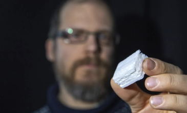 Aallossa kehitteillä puuvaahdosta uusi rakennusmateriaali
