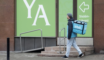 Yliopiston Apteekki aloittaa lääkkeiden pikakuljetukset Oulussa Woltin kanssa