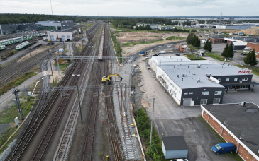 Oulun ratapihojen turvalaitteiden käyttöönotto siirtyy vuodella