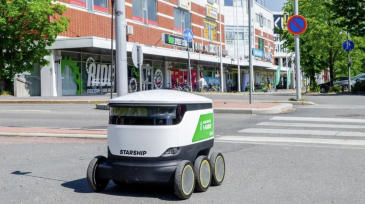 Ruoan verkkokaupan kuljetusroboteilla ahkera alku Jyväskylässä