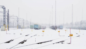 Destian vastuulla puolen Suomen ratakunnossapito