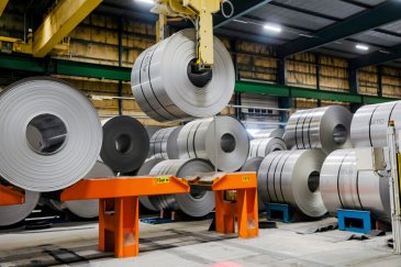 Teknologiateollisuuden uudet tilaukset tasaantuivat