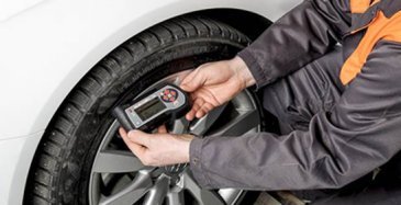 Tutkimus: Rengaspainemittari iso turvallisuustekijä