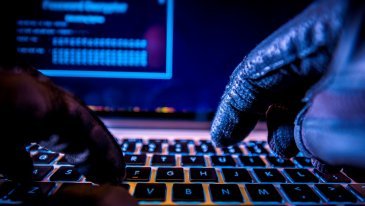 Raportti: Kyberrikolliset kiinnostuvat nyt pienistä ja keskisuurista yrityksistä