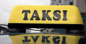 Taksiliitto vaatii tukea toiminimiyrittäjille
