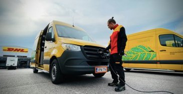 DHL Express sähköistää jakelukuljetuksiaan pääkaupunkiseudulla