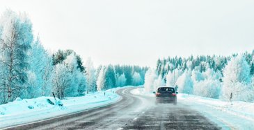 SKAL Kuljetusbarometri: Kuljetusyrittäjät tyytymättömiä tiestön talvihoitoon