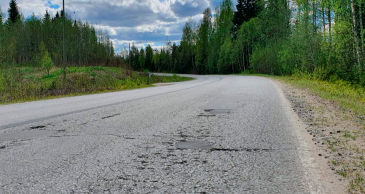 Yrittäjät valmiita vaikka leikkauksiin tieverkkoon panostamiseksi