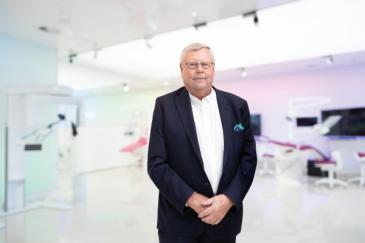 Planmeca Groupin perustaja ja toimitusjohtaja Heikki Kyöstilä.