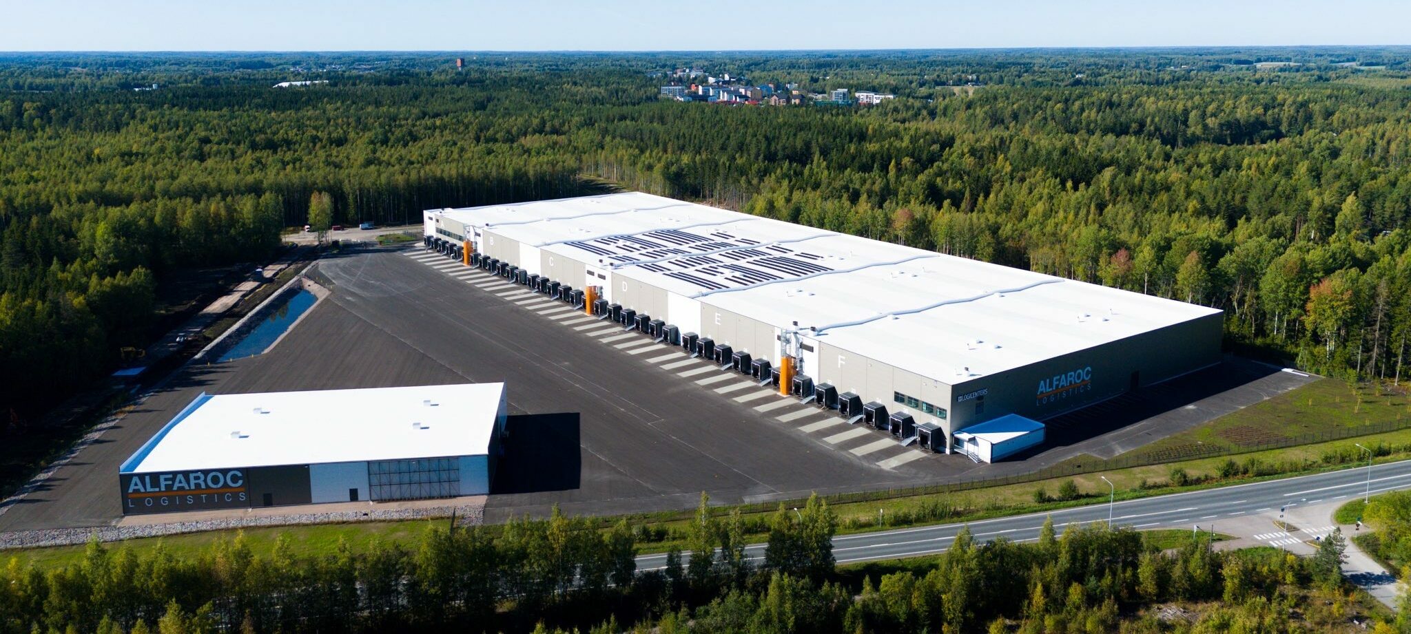Alfarocin Tuusulan logistiikkakeskus.
